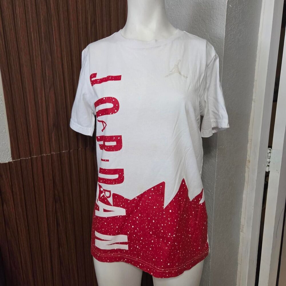 Jordan Men's White and Red T-shirt
